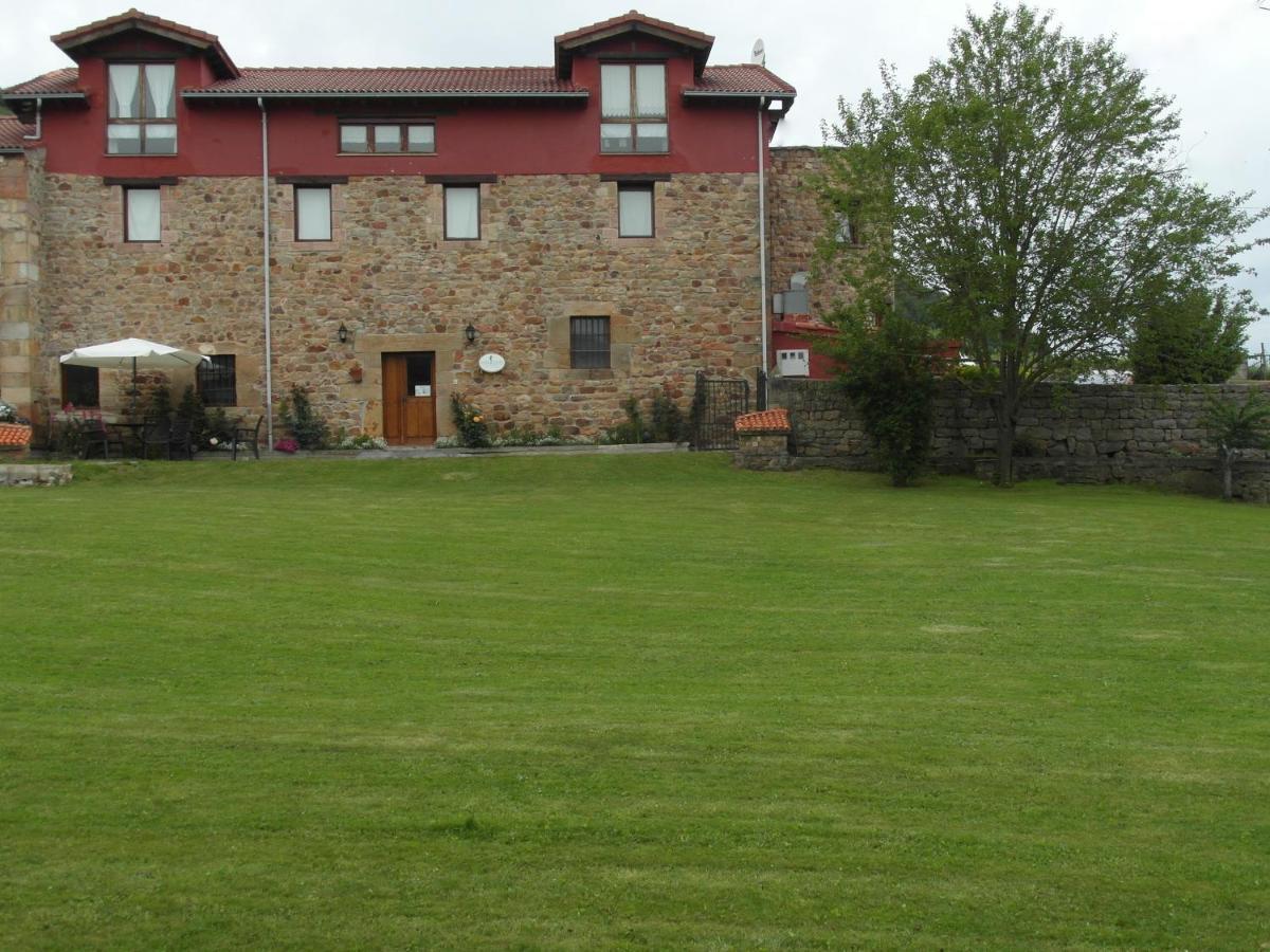 Albergue La Torre Santiurde de Reinosa Екстер'єр фото