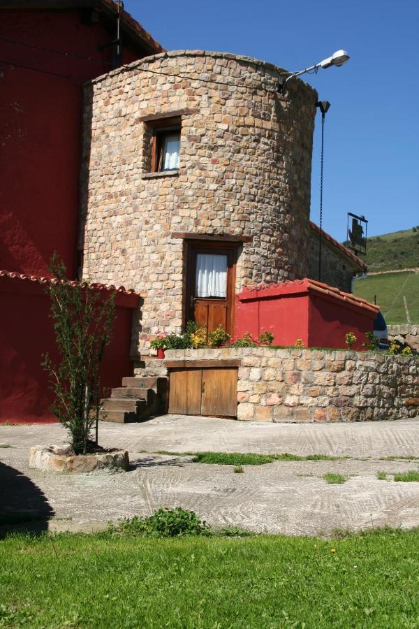 Albergue La Torre Santiurde de Reinosa Екстер'єр фото
