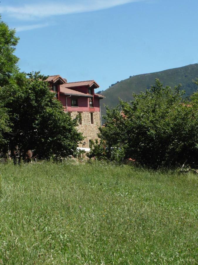 Albergue La Torre Santiurde de Reinosa Екстер'єр фото